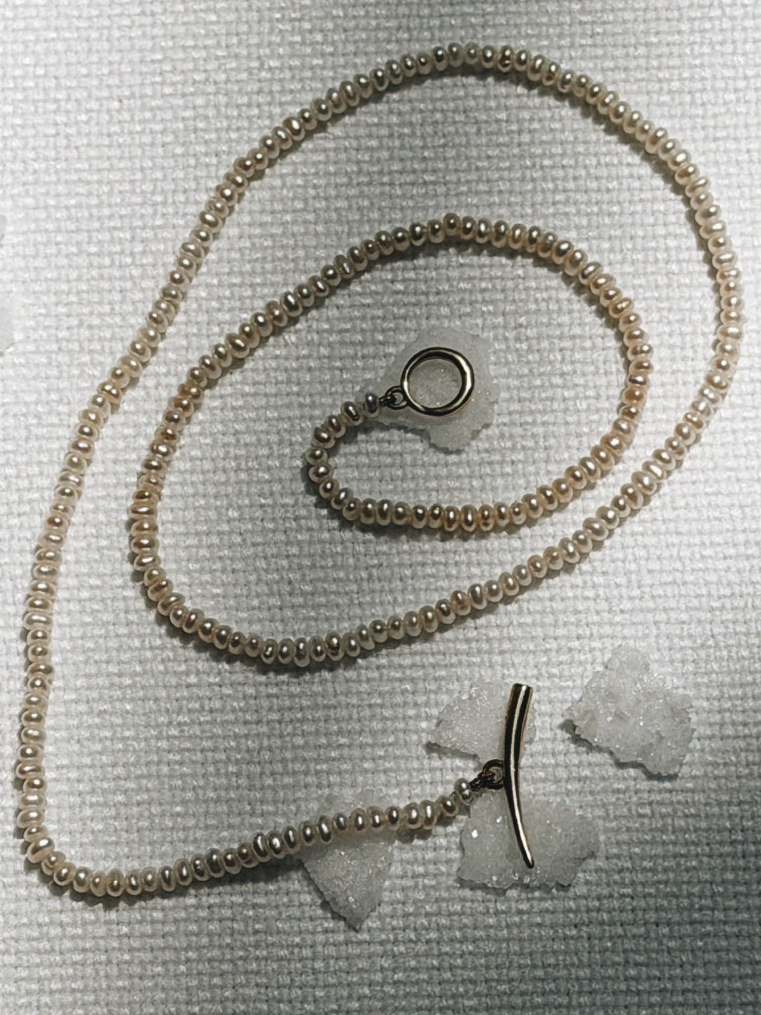 Pearl Necklace with Tusk Clasp